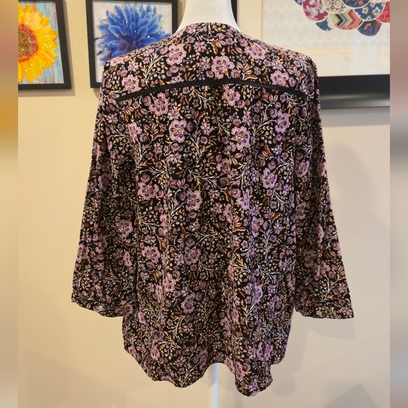 J. Jill M Floral Button-Front Black Couduroy 3/4 Sleeve Blouse W/ Floral Design - Picture 3 of 8
